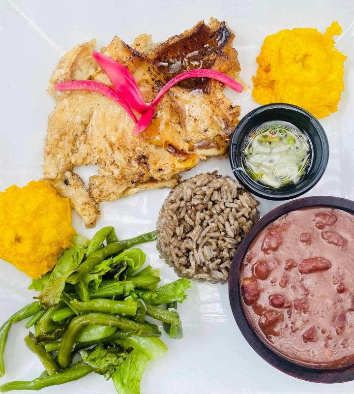 Restaurant servant des plats locaux en Martinique